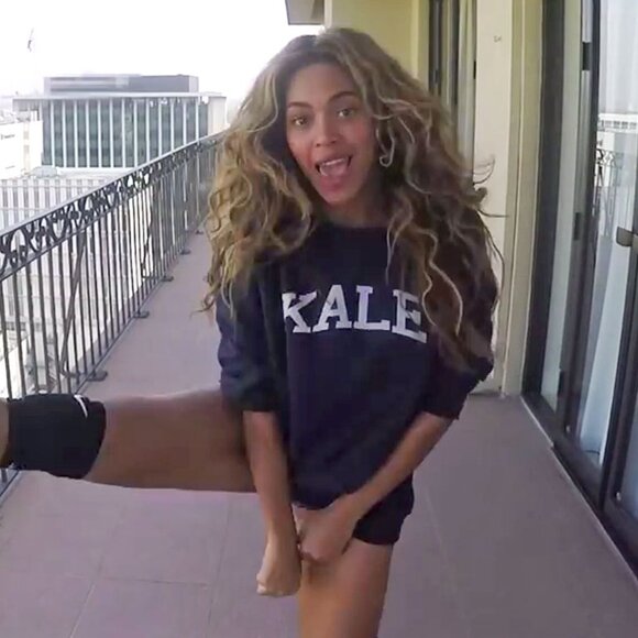 Suburban Riot - KALE Crewneck Pullover Sweatshirt | Small | Heather Gray & Green - Picture 9 of 11